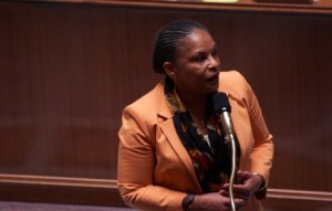Christiane Taubira, garde des Sceaux, serait favorable au rapprochement des prisonniers au cas par cas. © Wikipedia 